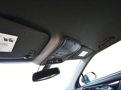 Used 2019 Chevrolet Blazer Premier w/ LPO, Floor Liner Package AWD/4WD image 32