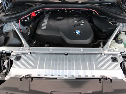 New 2026 BMW X3 xDrive30i w/ Premium Package AWD/4WD image 8
