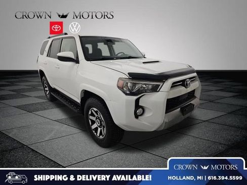 Used 2020 Toyota 4Runner TRD Off-Road image 1