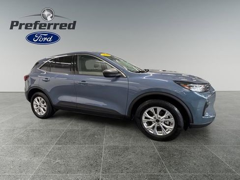 Used 2023 Ford Escape Active image 8
