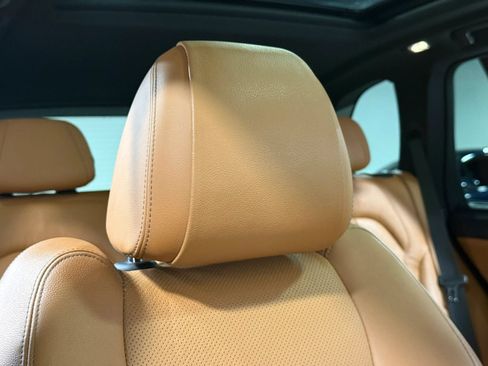 Used 2022 BMW X5 xDrive40i w/ M Sport Package AWD/4WD image 47