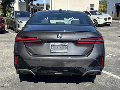 New 2026 BMW 530i w/ M Sport Package RWD image 5