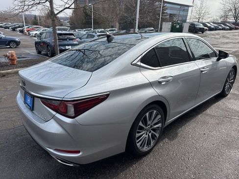 Used 2019 Lexus ES 350 w/ Accessory Package 2 image 8