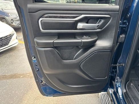 Used 2022 RAM 1500 Big Horn AWD/4WD image 17