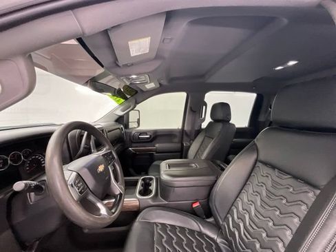 Used 2021 Chevrolet Silverado 2500 LT AWD/4WD image 14