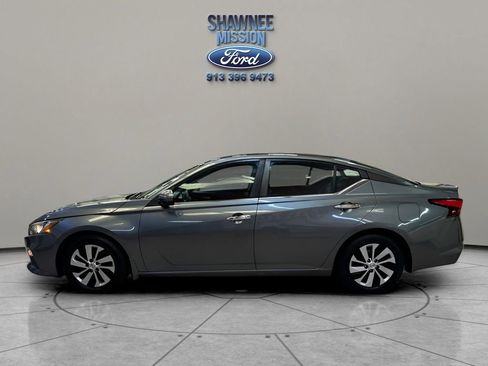 Used 2020 Nissan Altima 2.5 S image 2