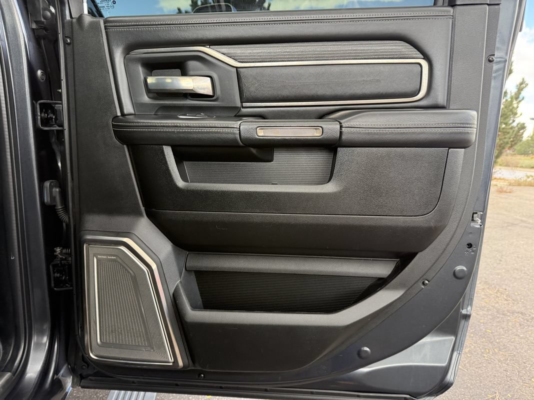 Used 2019 RAM 2500 Limited AWD/4WD image 19