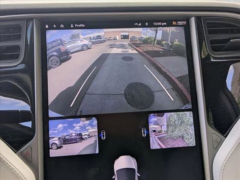 Used 2020 Tesla Model X Long Range image 16