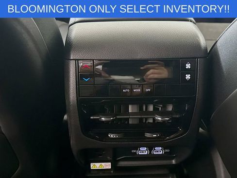 New 2025 Jeep Grand Cherokee L Altitude image 25