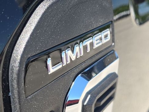 Used 2024 Ford F250 Limited w/ FX4 Off-Road Package AWD/4WD image 36