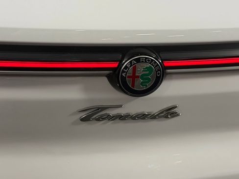 Used 2024 Alfa Romeo Tonale Ti AWD/4WD image 21