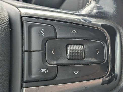 Used 2022 Chevrolet Silverado 2500 LT w/ Convenience Package image 23