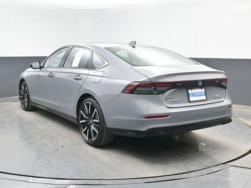 Certified 2025 Honda Accord Touring image 7