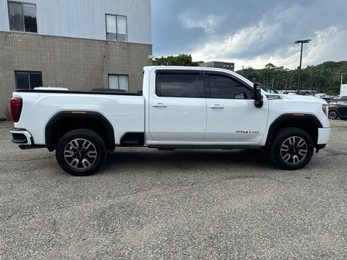 Used 2021 GMC Sierra 2500 AT4 w/ AT4 Premium Plus Package AWD/4WD image 8