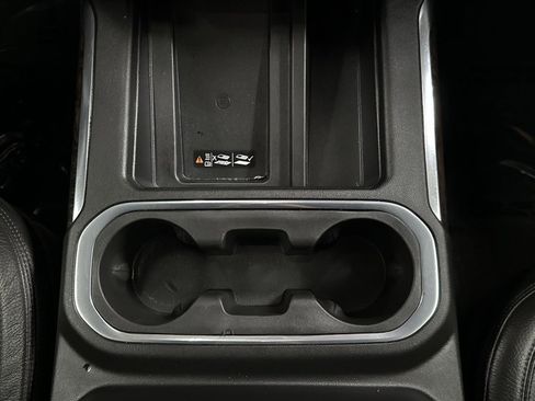 Used 2022 GMC Sierra 2500 Denali w/ Denali Ultimate Package image 25