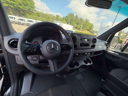 New 2026 Mercedes-Benz Sprinter 2500 image 2