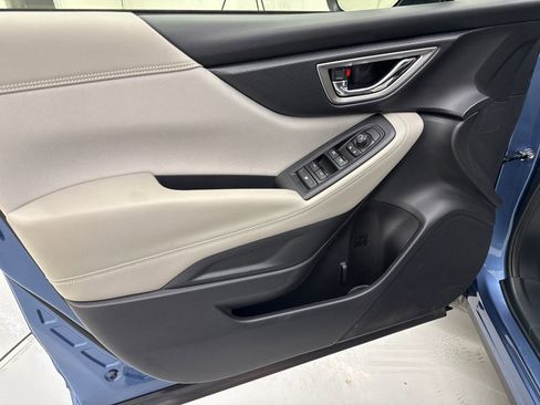 Used 2023 Subaru Forester Premium w/ Popular Package #1 image 11