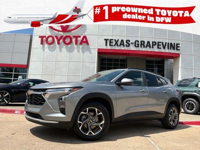 Used 2025 Chevrolet Trax LT