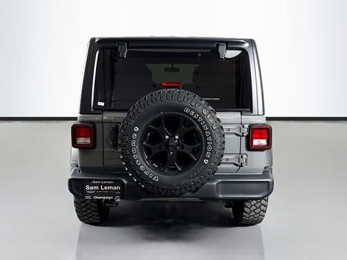 Used 2023 Jeep Wrangler Willys image 6