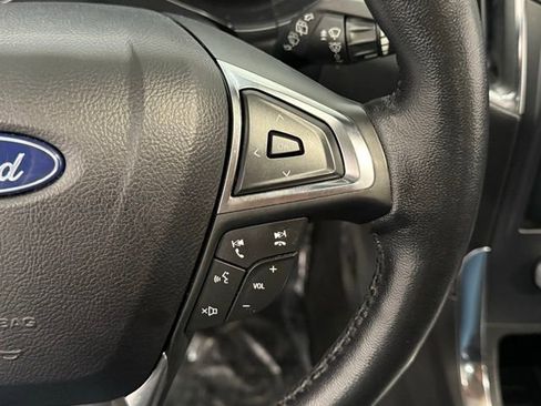 Certified 2023 Ford Edge Titanium image 18