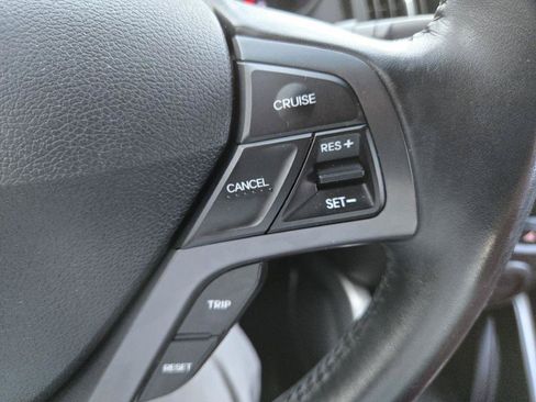 Used 2016 Hyundai Veloster Turbo R-Spec FWD image 24