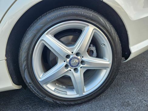 Used 2014 Mercedes-Benz CLS 550 4MATIC image 37