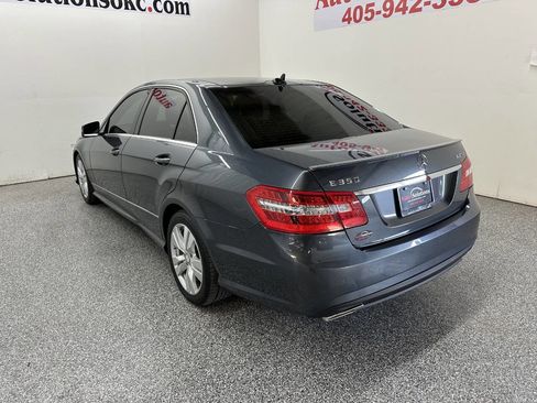 Used 2013 Mercedes-Benz E 350 BlueTEC Sedan image 5