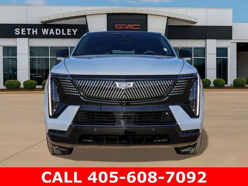 Used 2025 Cadillac Escalade IQ Sport 2 image 2