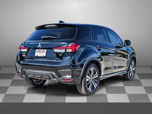 Used 2025 Mitsubishi Outlander Sport ES AWD/4WD image 6