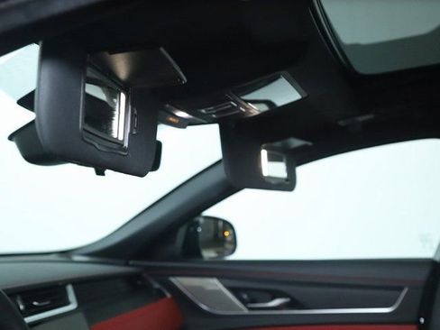 Used 2024 Jaguar XF R-Dynamic SE image 19