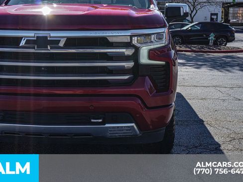 Used 2023 Chevrolet Silverado 1500 High Country w/ Z71 Off-Road Package image 19