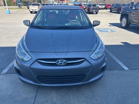 Used 2015 Hyundai Accent GLS image 5