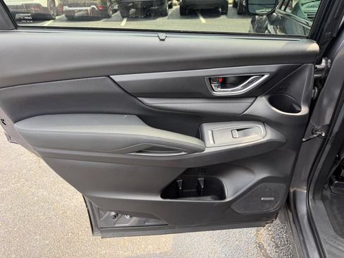 Used 2023 Subaru Ascent Limited w/ Technology Package AWD/4WD image 23