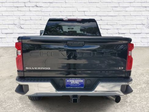 Certified 2024 Chevrolet Silverado 2500 LT w/ Convenience Package AWD/4WD image 3