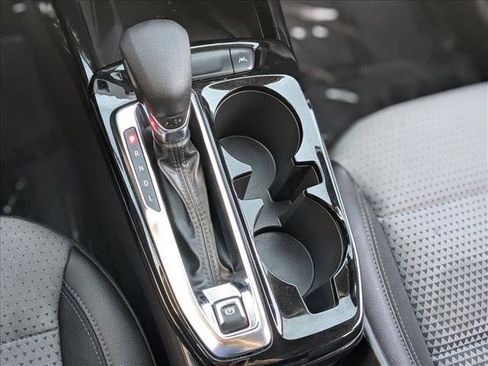 Certified 2024 Chevrolet Trax LT w/ Sunroof Package image 12