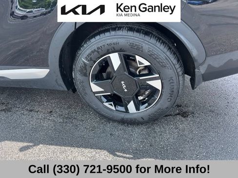 Certified 2026 Kia Sportage LX w/ LX Convenience Package FWD image 24