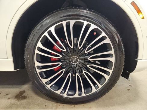 Used 2020 Lincoln Aviator Black Label w/ Dynamic Handling Package AWD/4WD image 42