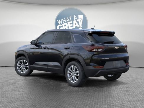 New 2026 Chevrolet TrailBlazer LS FWD image 3