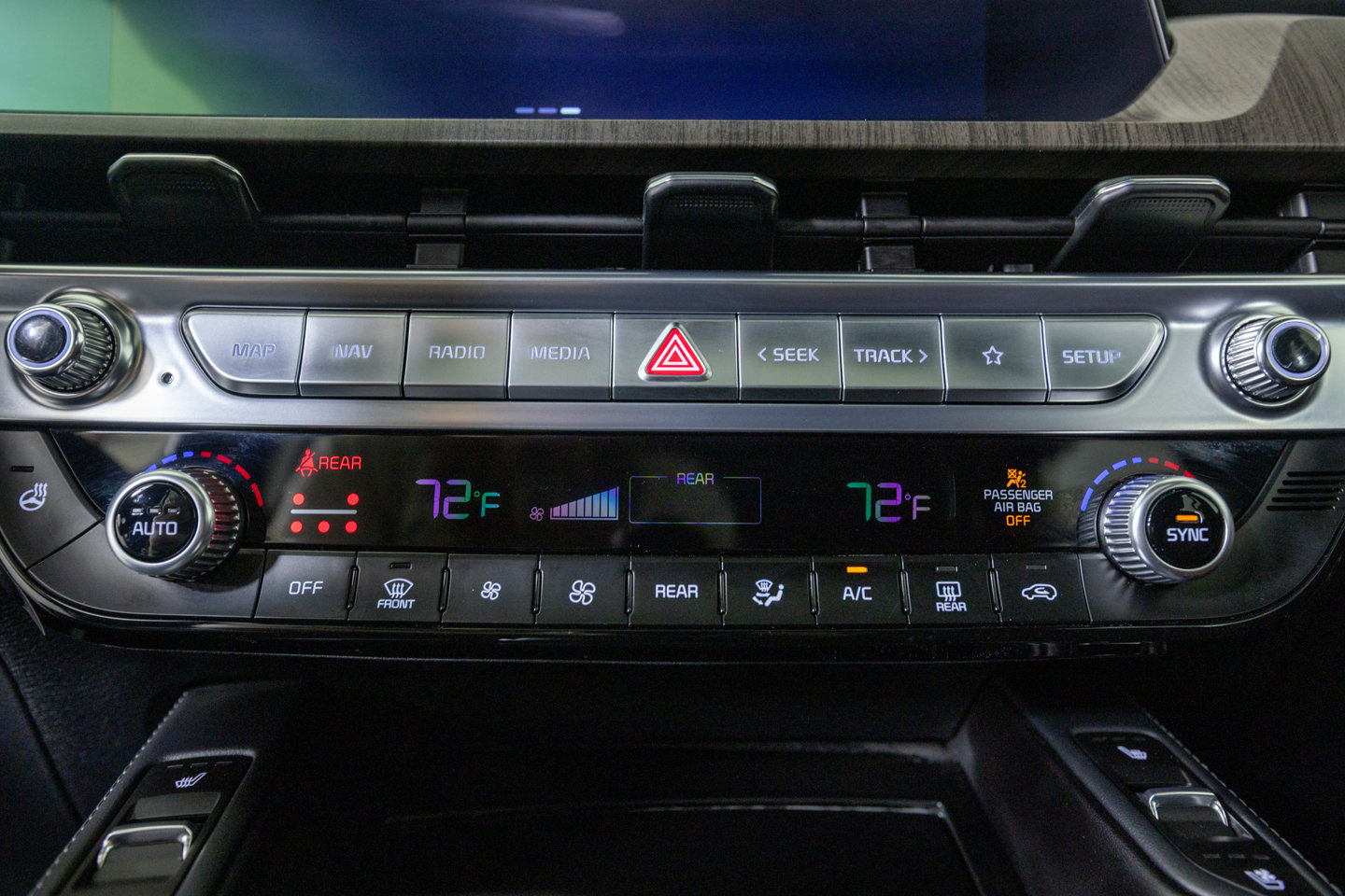 Used 2025 Kia Telluride SX Prestige AWD/4WD image 22