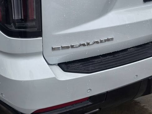 New 2026 Cadillac Escalade Sport w/ Touring Package AWD/4WD image 11