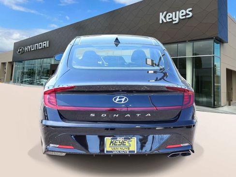 Certified 2022 Hyundai Sonata SEL w/ Convenience Package FWD image 6