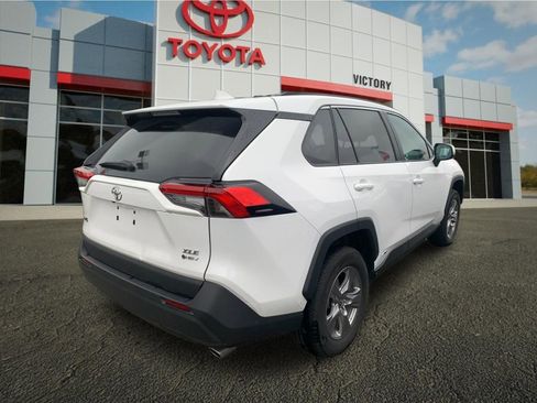 Used 2025 Toyota RAV4 XLE image 2