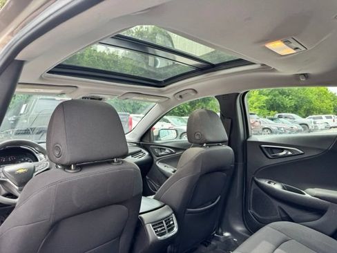 Used 2024 Chevrolet Malibu LT FWD image 20