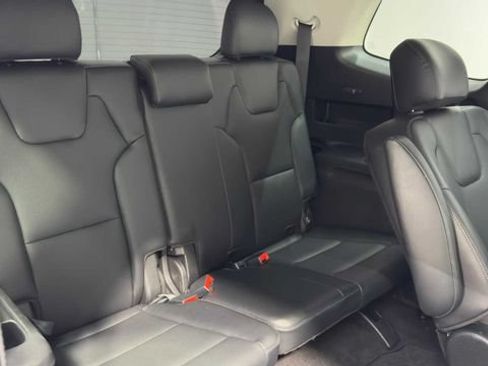 Used 2023 Kia Telluride S FWD image 16