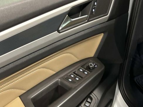 Certified 2023 Volkswagen Atlas Cross Sport SEL image 10