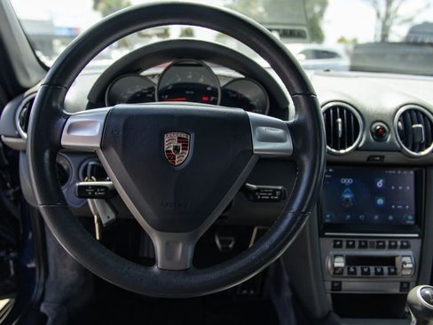 Used 2006 Porsche Boxster RWD image 28