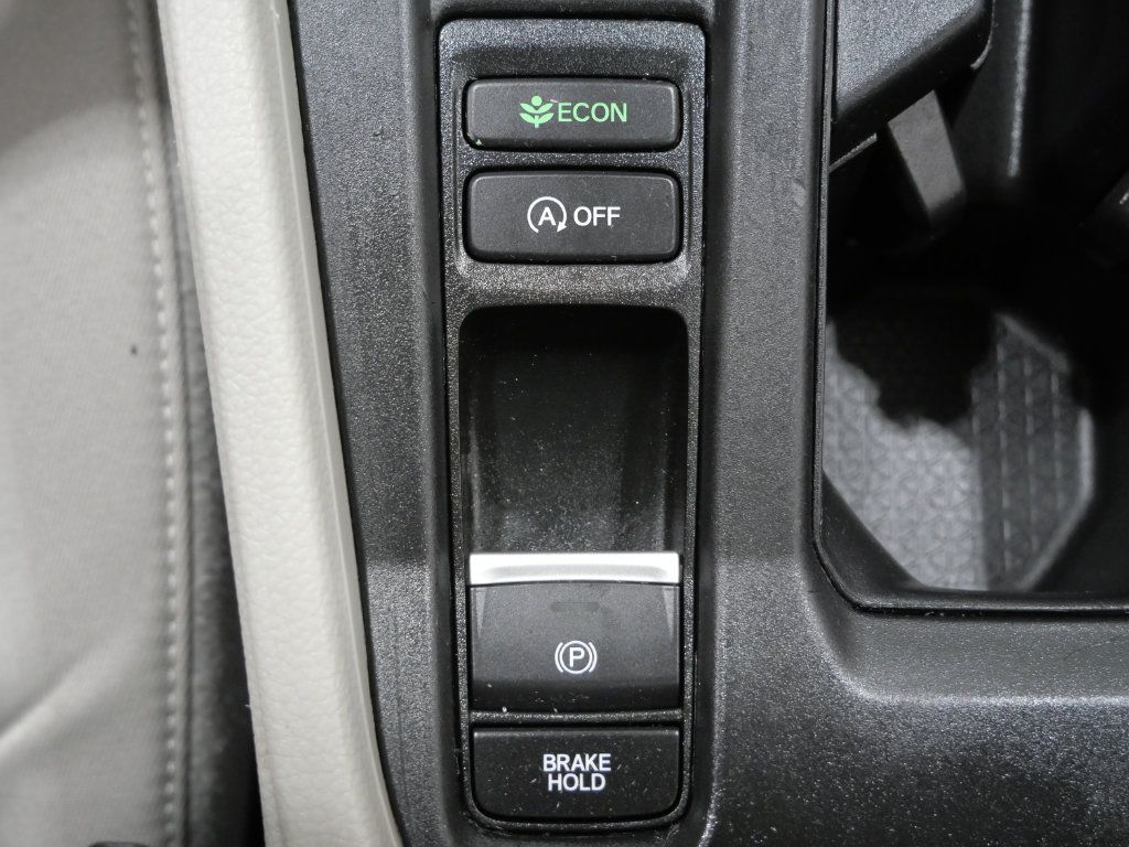 Used 2025 Honda Accord SE image 20
