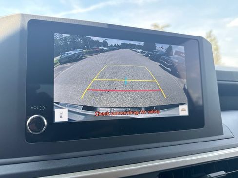 Used 2025 Toyota Tacoma SR w/ SR Upgrade Package RWD image 13