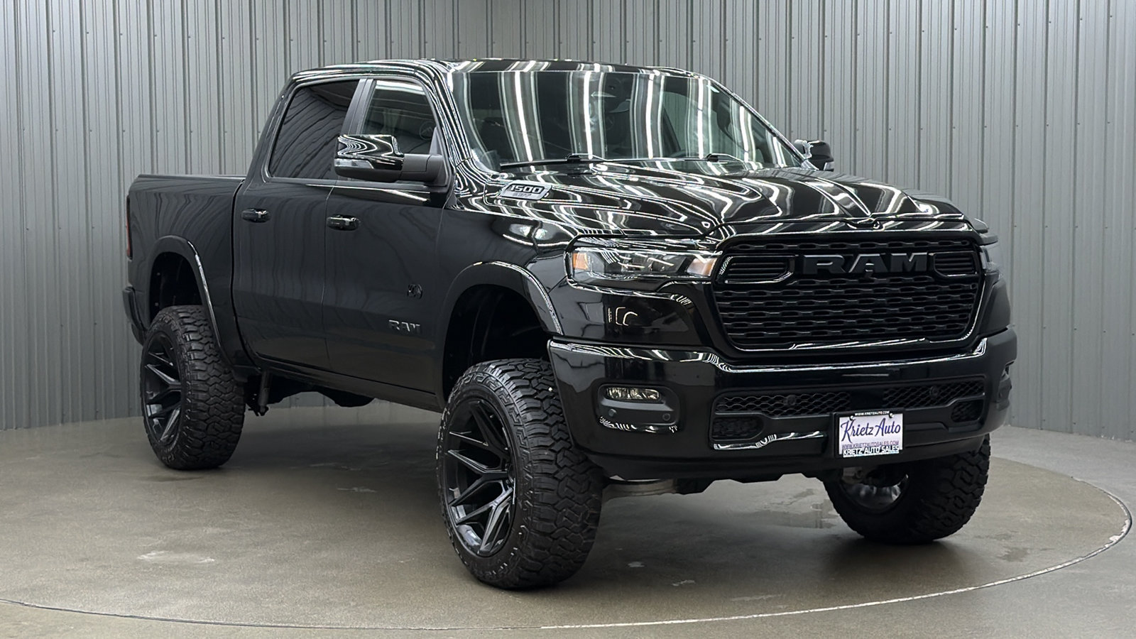 Used 2025 RAM 1500 Big Horn AWD/4WD image 7