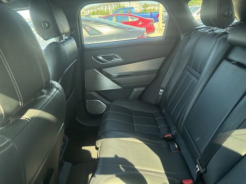 Used 2021 Land Rover Range Rover Velar R-Dynamic S image 8